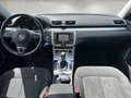 Volkswagen Passat Variant Passat Kombi 2.0 TDI Automatik AAC SHZ Navi PDC Rot - thumbnail 11