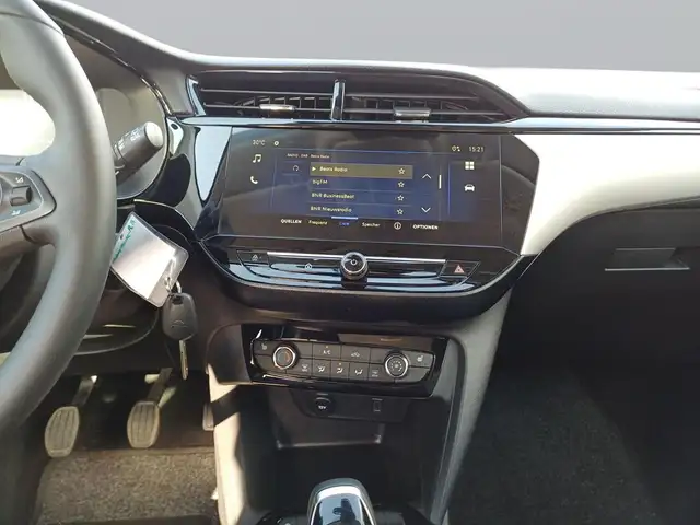 Opel Corsa view 12