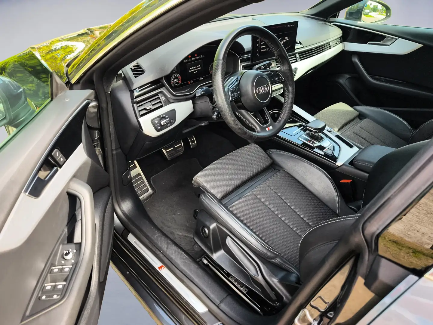 Audi A5 Sportback 35 TFSI S Edition (150 PK) 2e-Eig. & Keu Gris - 2