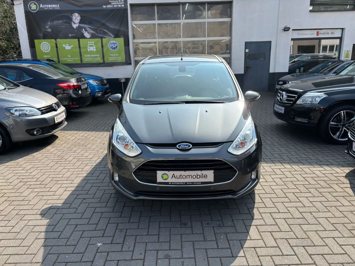 Ford B-Max B-MAX Titanium*SHZ*KLIMAA.*PDC*LED*4S-REIFEN Šedá - 2