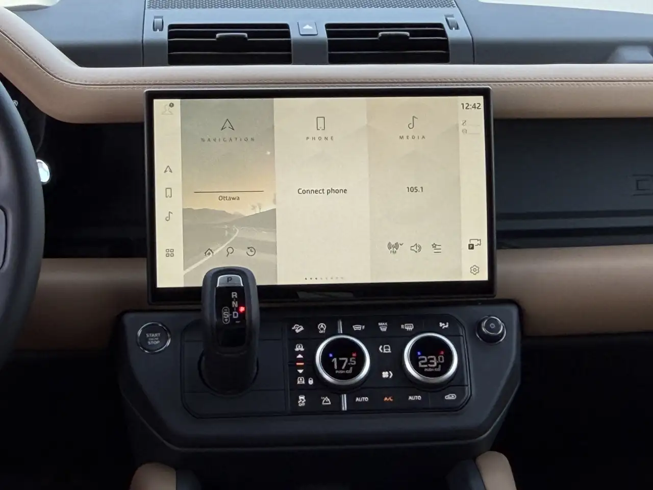 Land Rover Defender 2026 — фото 16