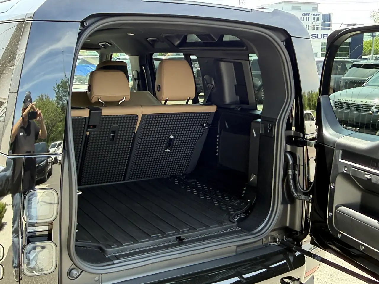 Land Rover Defender 2026 — фото 19