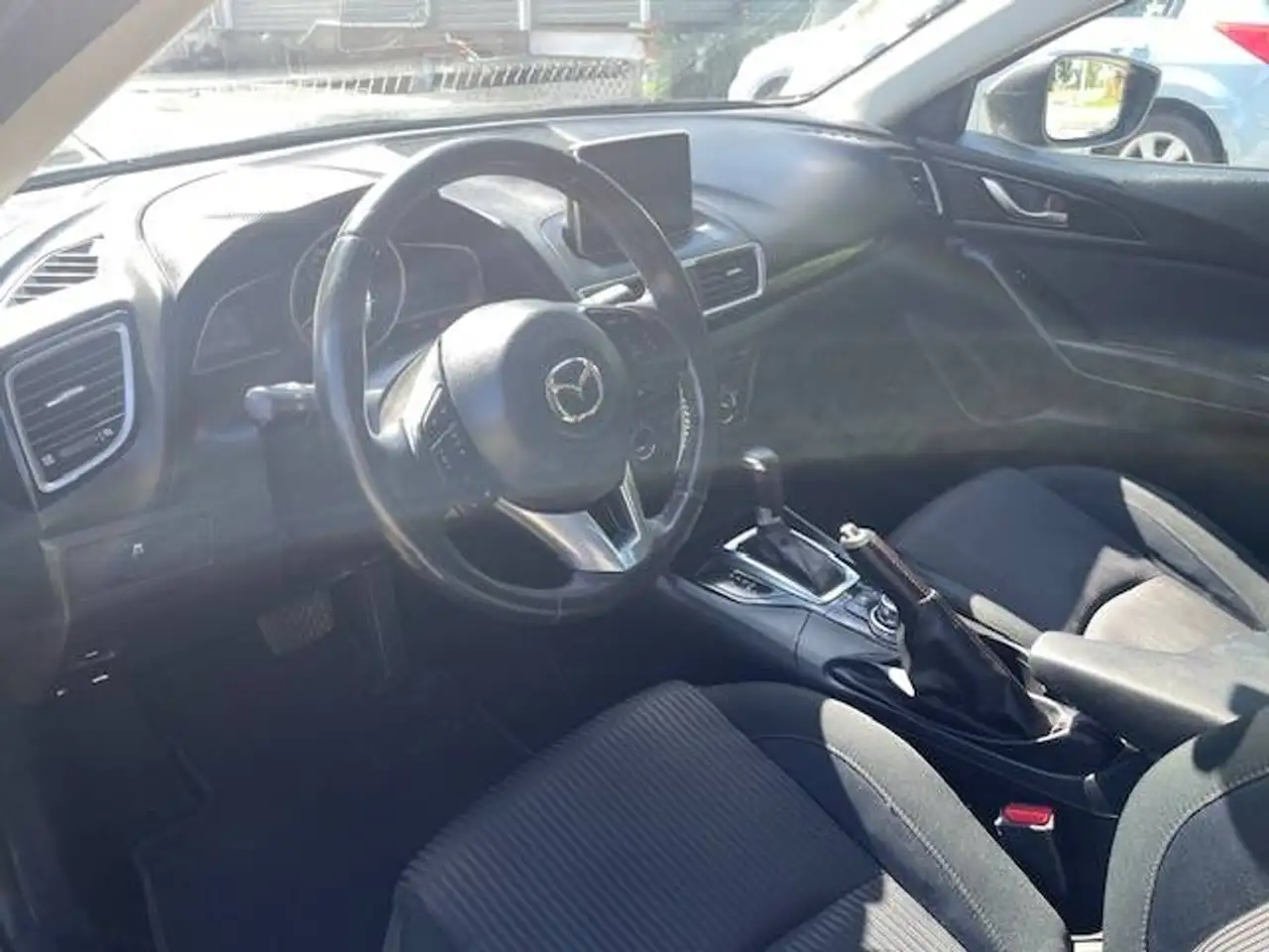 Mazda 3 photo Mazda 3