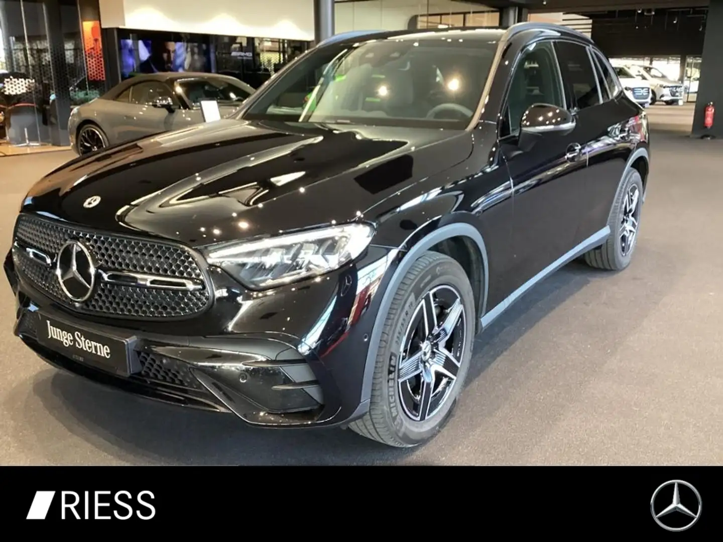 Mercedes-Benz GLC 220 d 4MATIC ACC AHK AUT Kam. KeyLess KlimaA Schwarz - 1