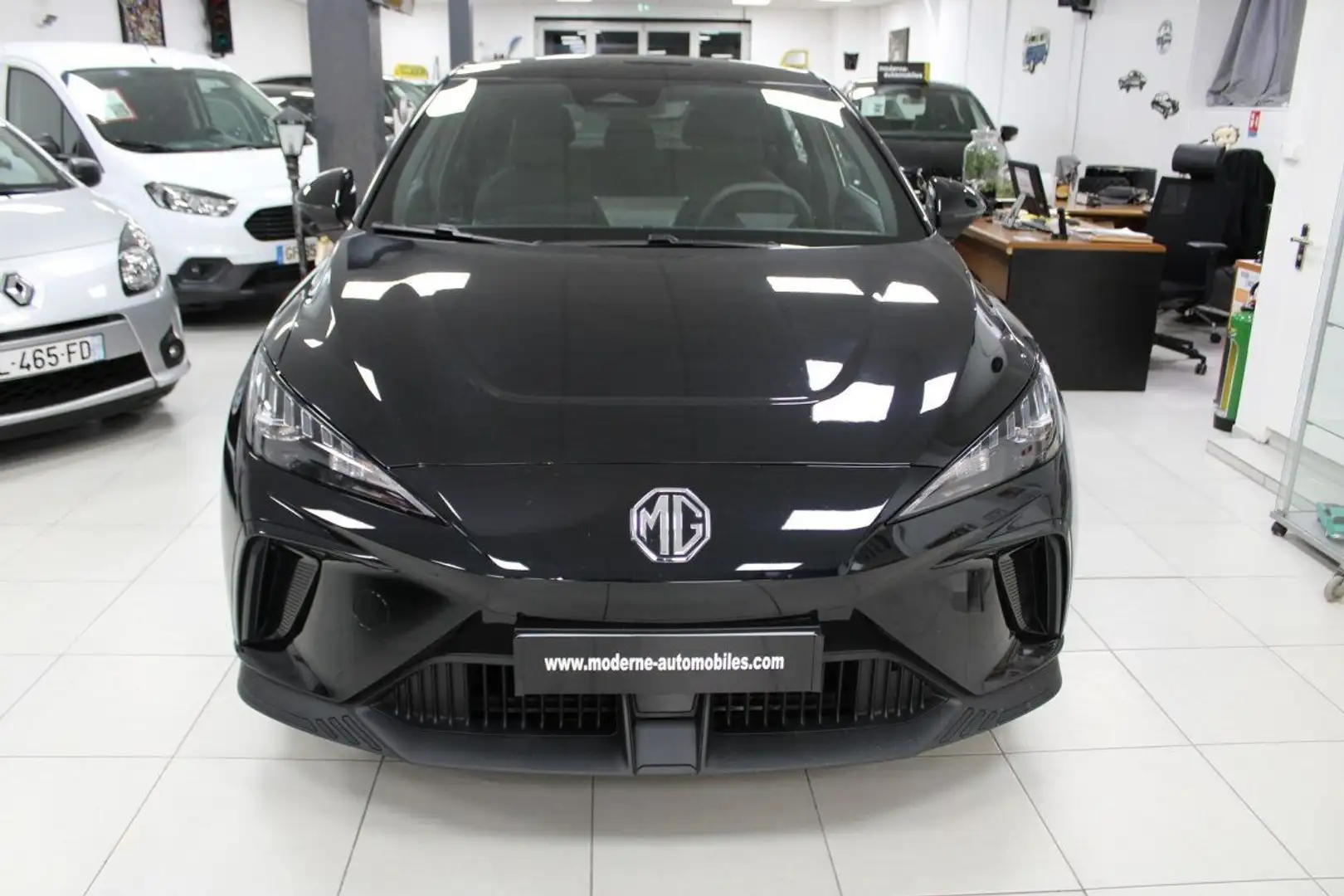 MG MG4 ELECTRIC EV 170CH - 51KWH MY23 Schwarz - 2