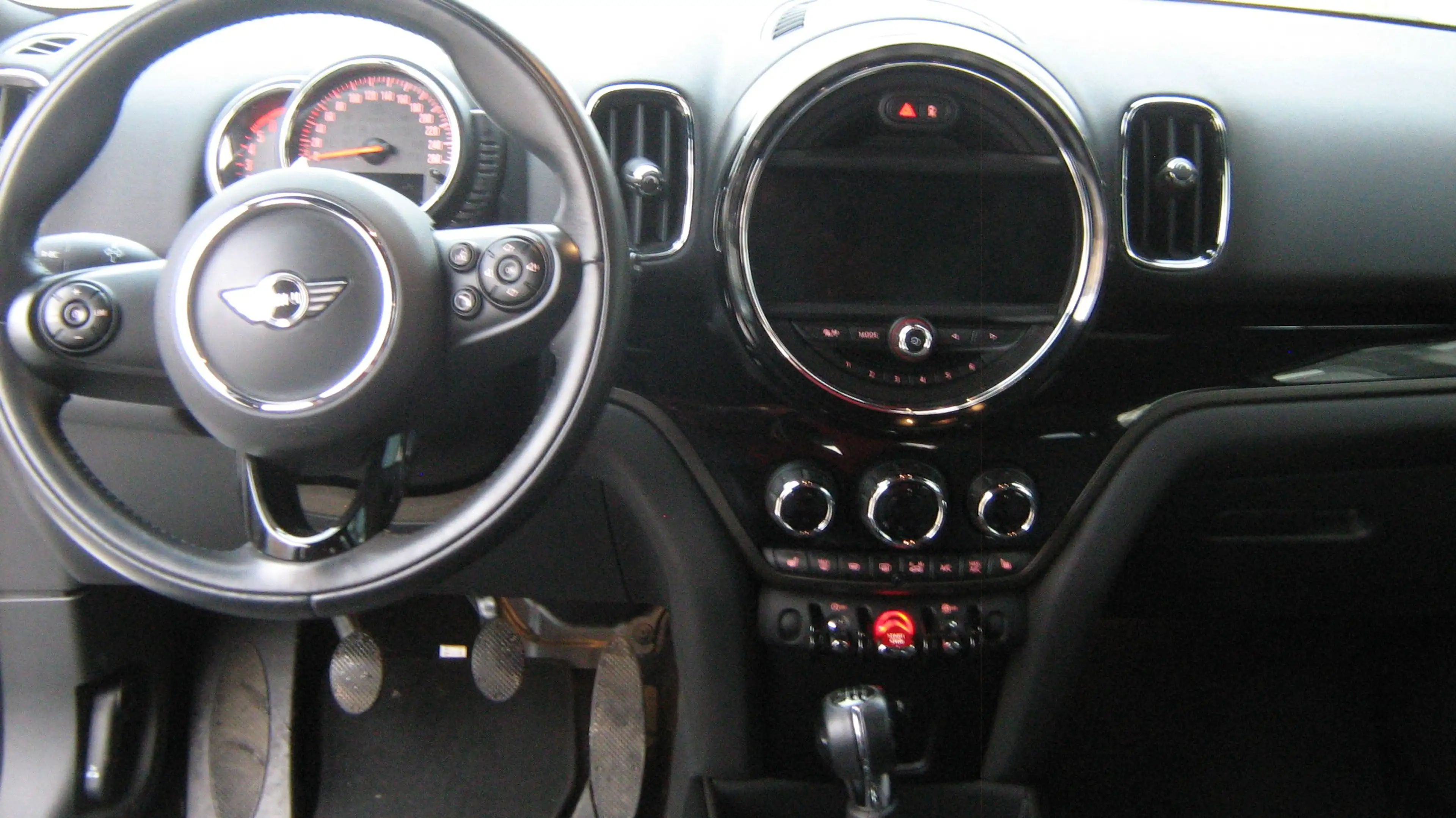 MINI Cooper D Countryman COUNTRYMAN Diesel — photo 14