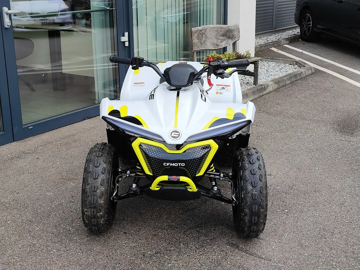 CFMOTO CFORCE EV110 - 2