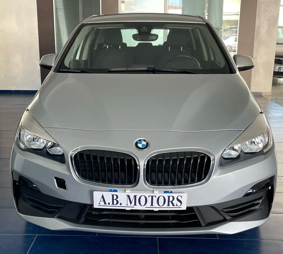 BMW 216 Serie 216   Active Tourer AUTOMATIC Silber - 2