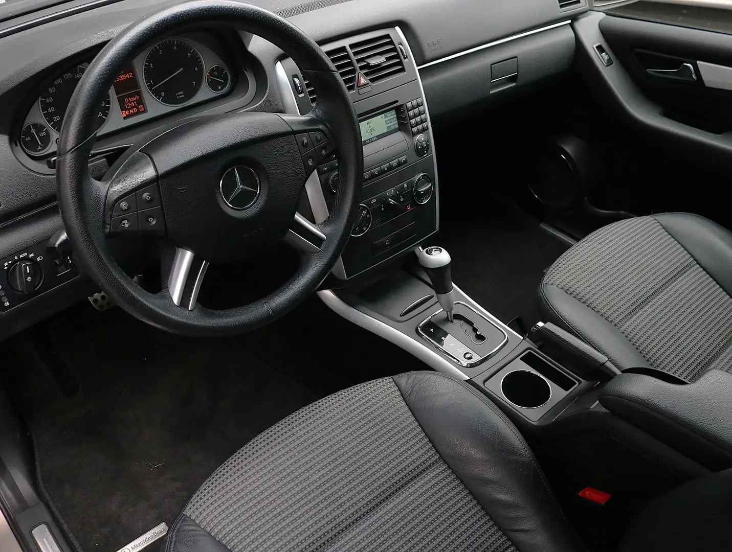 Mercedes-Benz B 150 Beige - 2