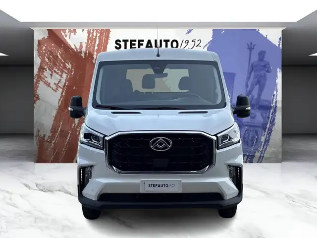Maxus Deliver 9 view 4