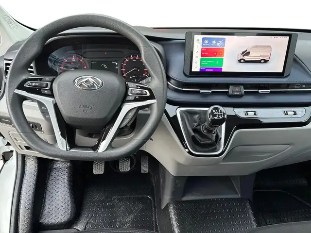 Maxus Deliver 9 view 13