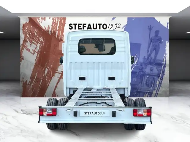 Maxus Deliver 9 view 6