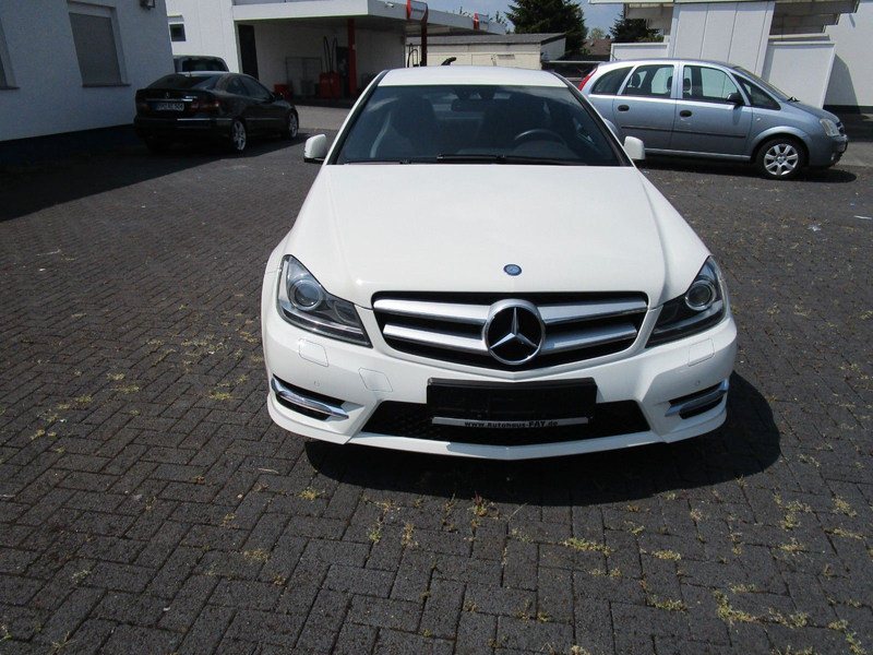Mercedes-Benz C 250 C -Klasse Coupe C 250 CDI AMG-PAKET — photo 4