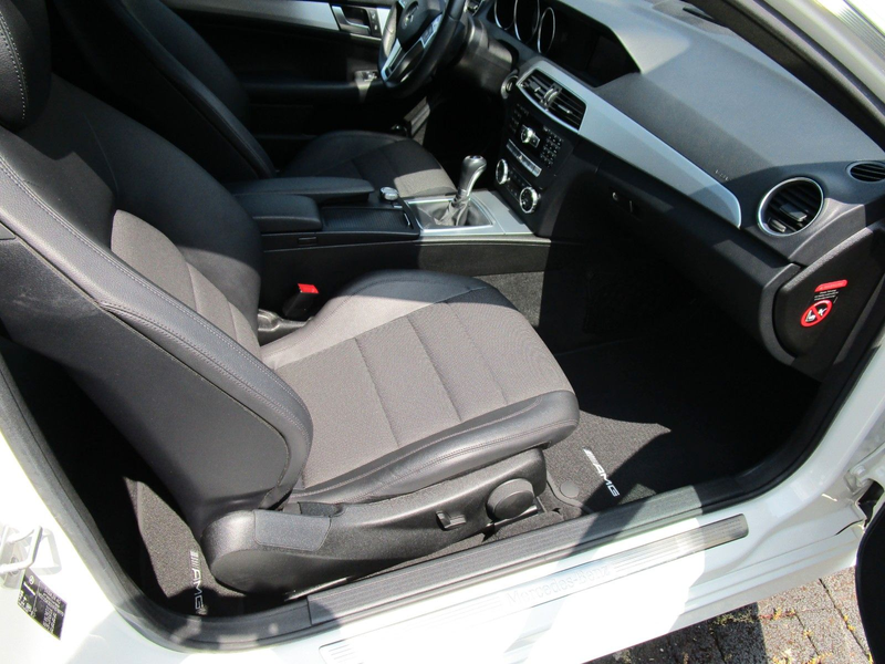 Mercedes-Benz C 250 C -Klasse Coupe C 250 CDI AMG-PAKET — photo 10