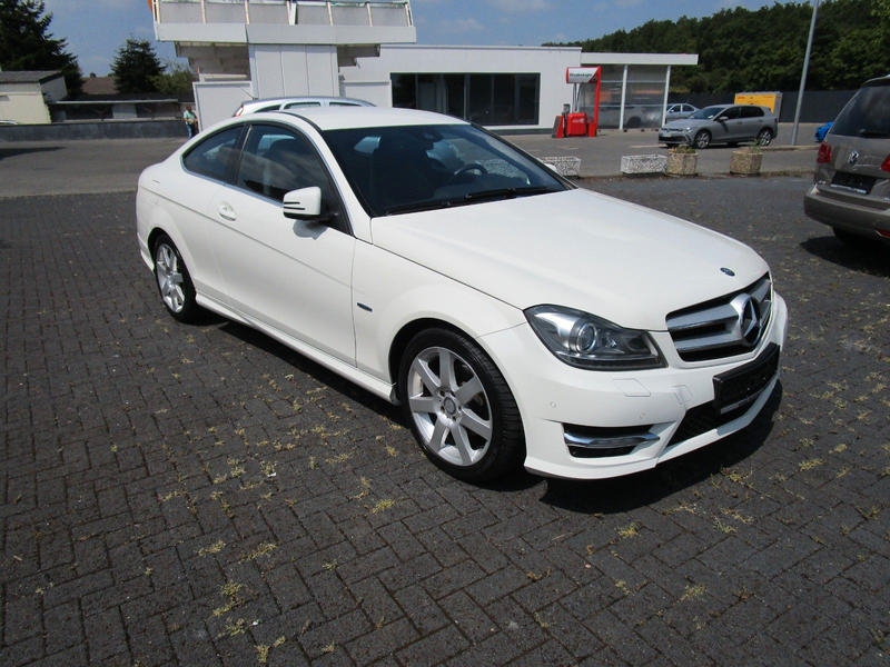 Mercedes-Benz C 250 C -Klasse Coupe C 250 CDI AMG-PAKET — photo 2