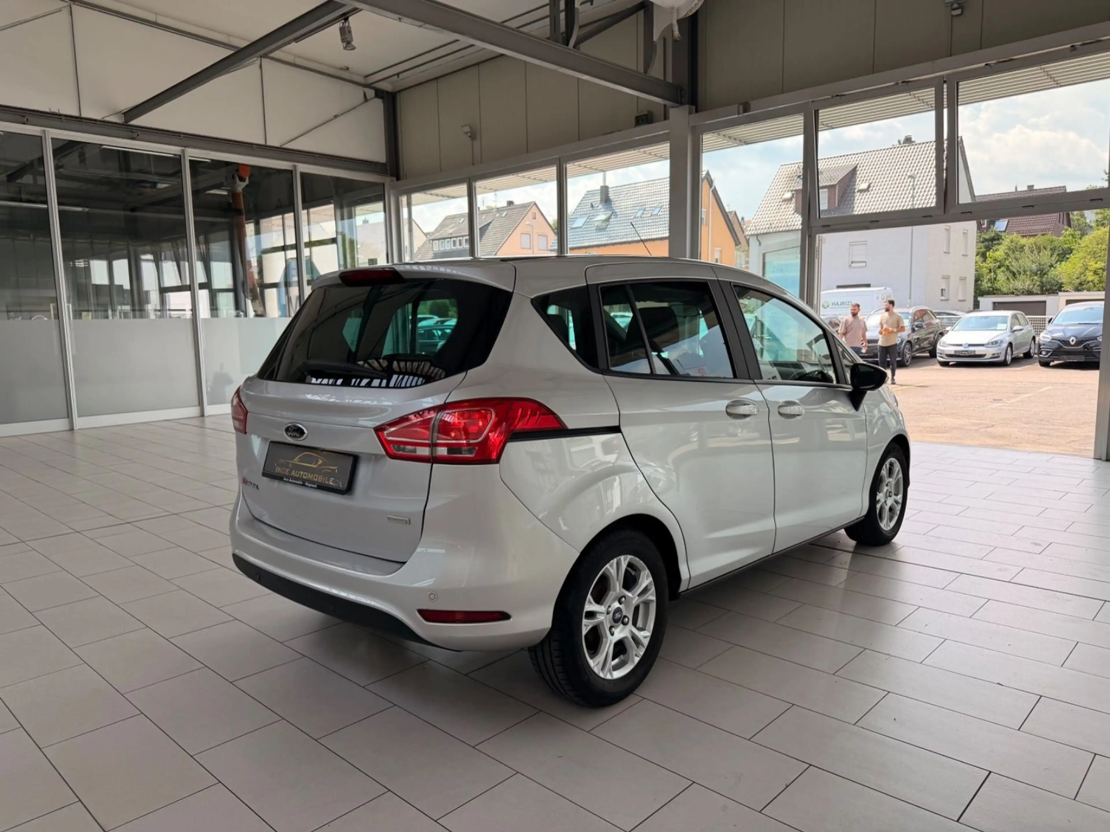 Ford B-Max B-MAX Sync Edition*Navi*SHZ*LED* — photo 6