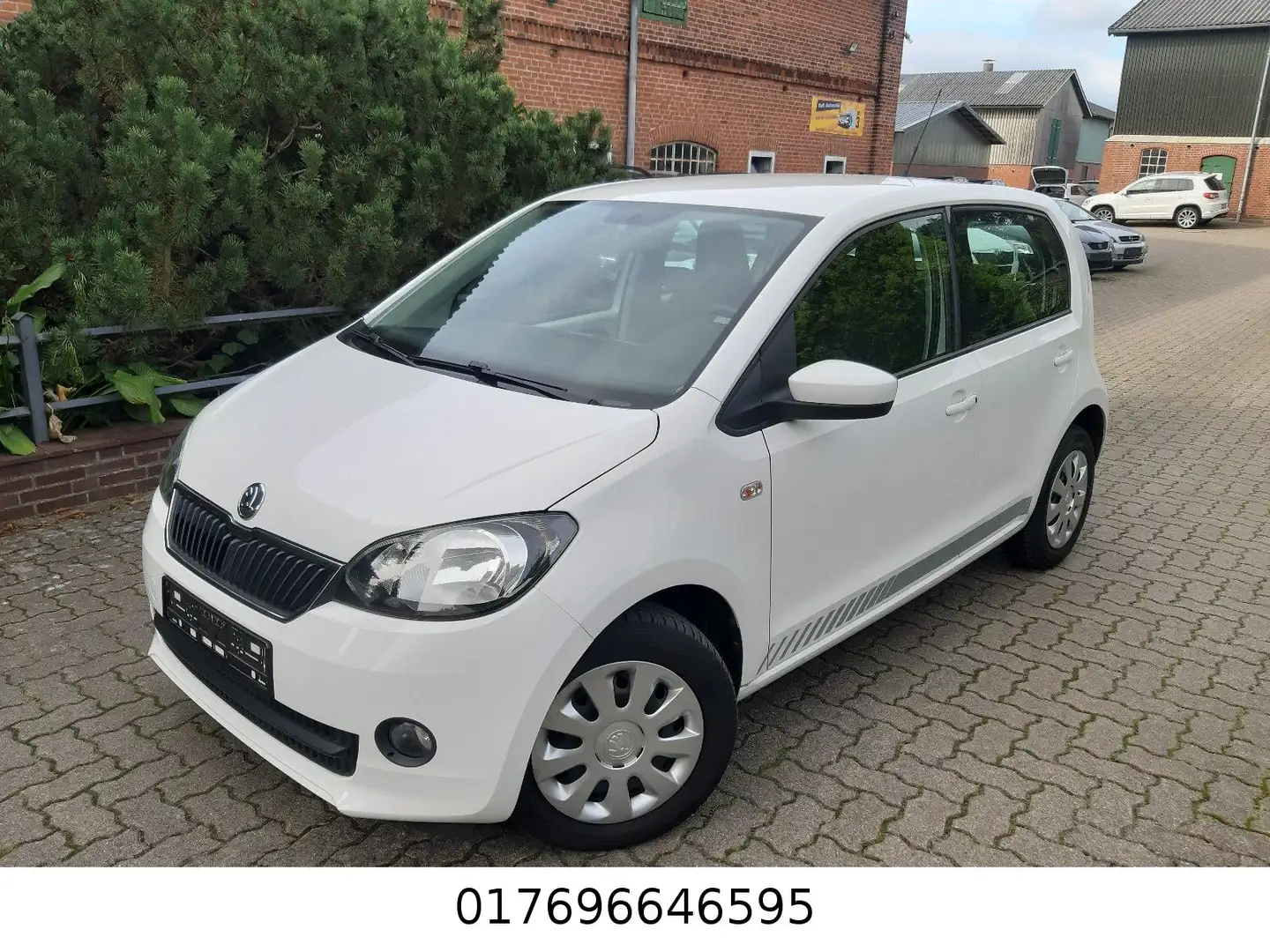 Skoda Citigo 1.0 MPI 55kW Elegance Weiß - 1