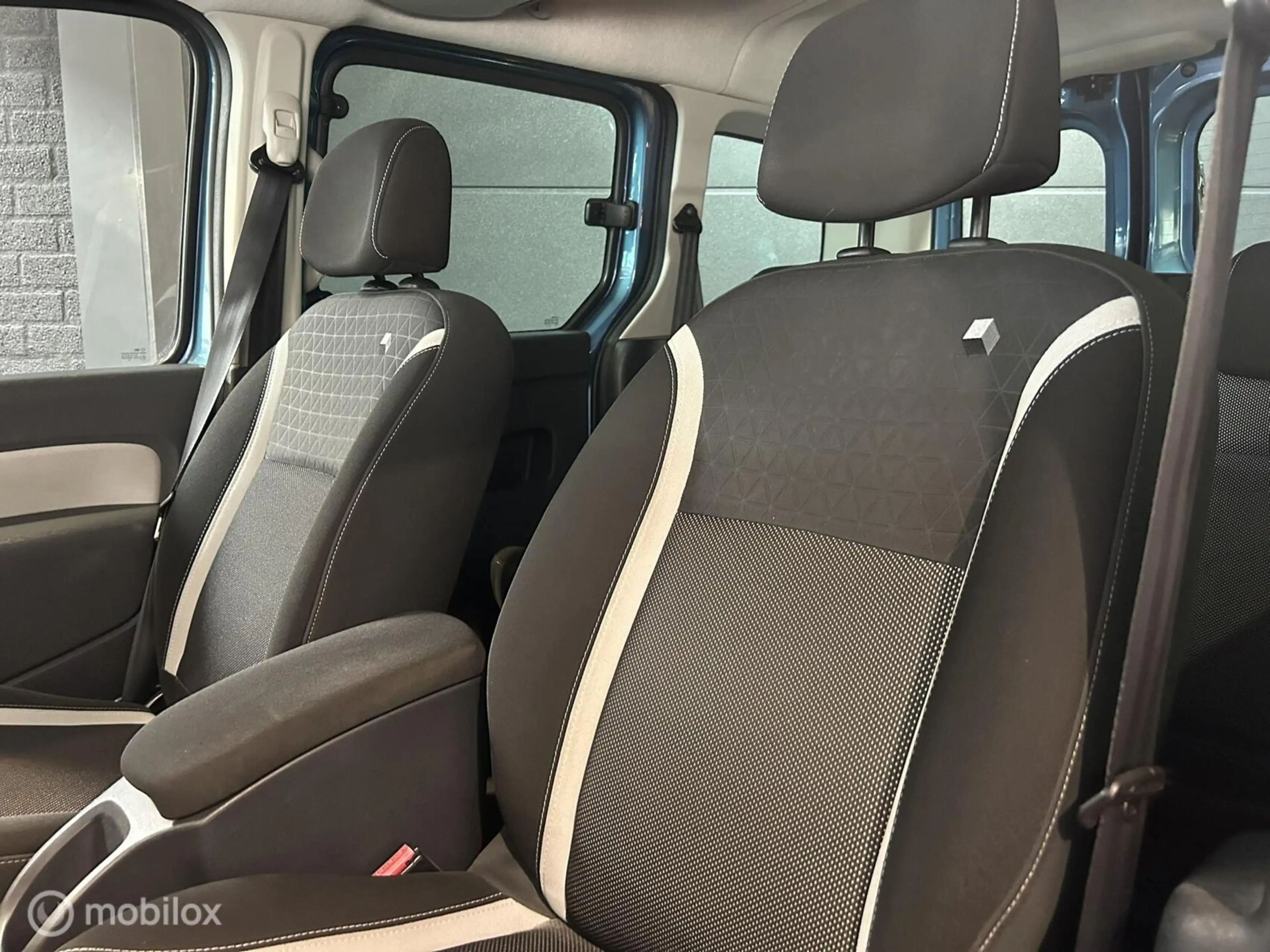 Renault Kangoo Family 1.2 TCe Limited|Airco|Goed onderhouden — photo 18