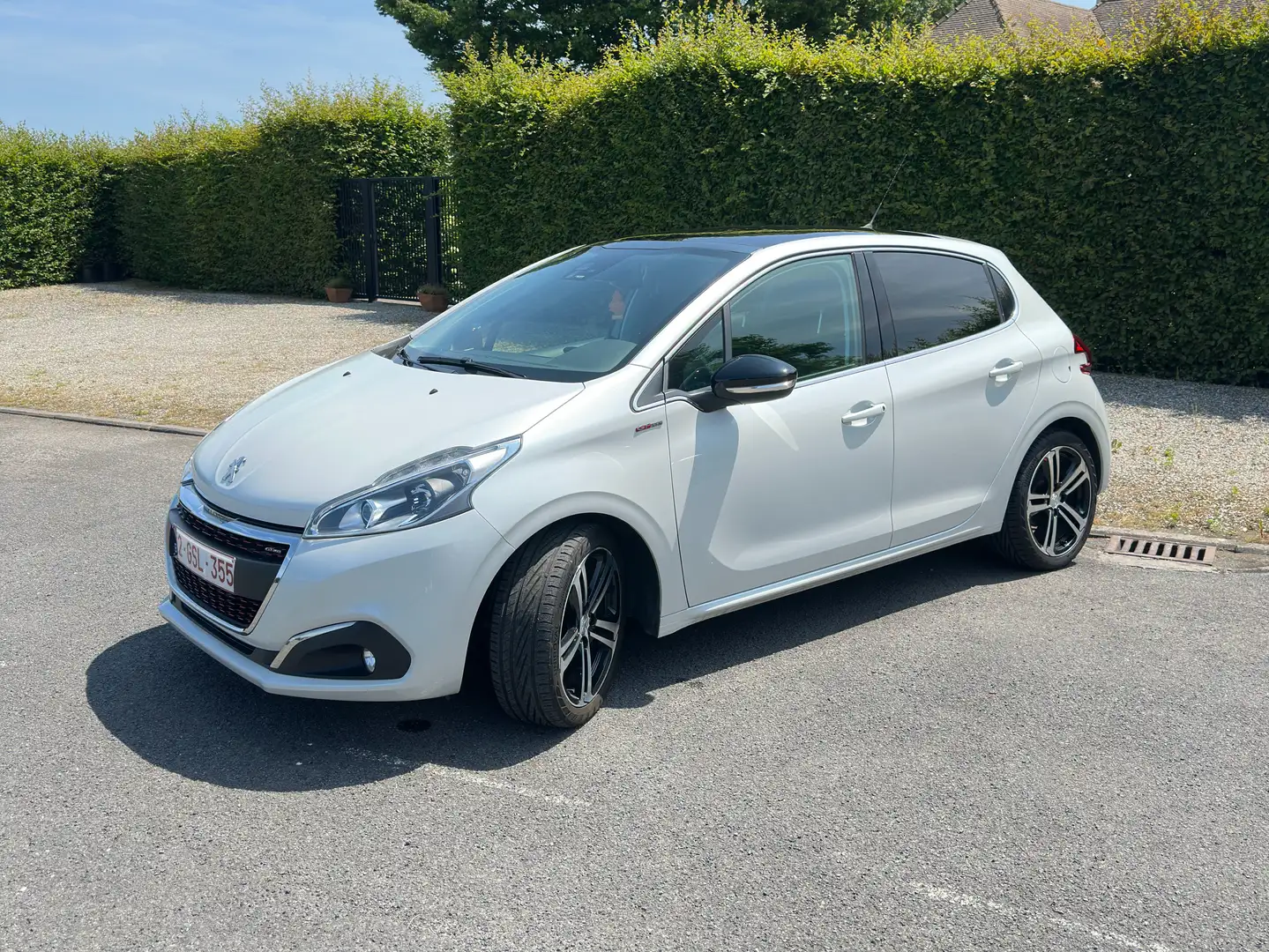 Peugeot 208 208 Blue-HDi 120 Stop Blanc - 2
