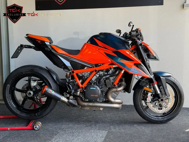 KTM 1290 Super Duke R - foto 2