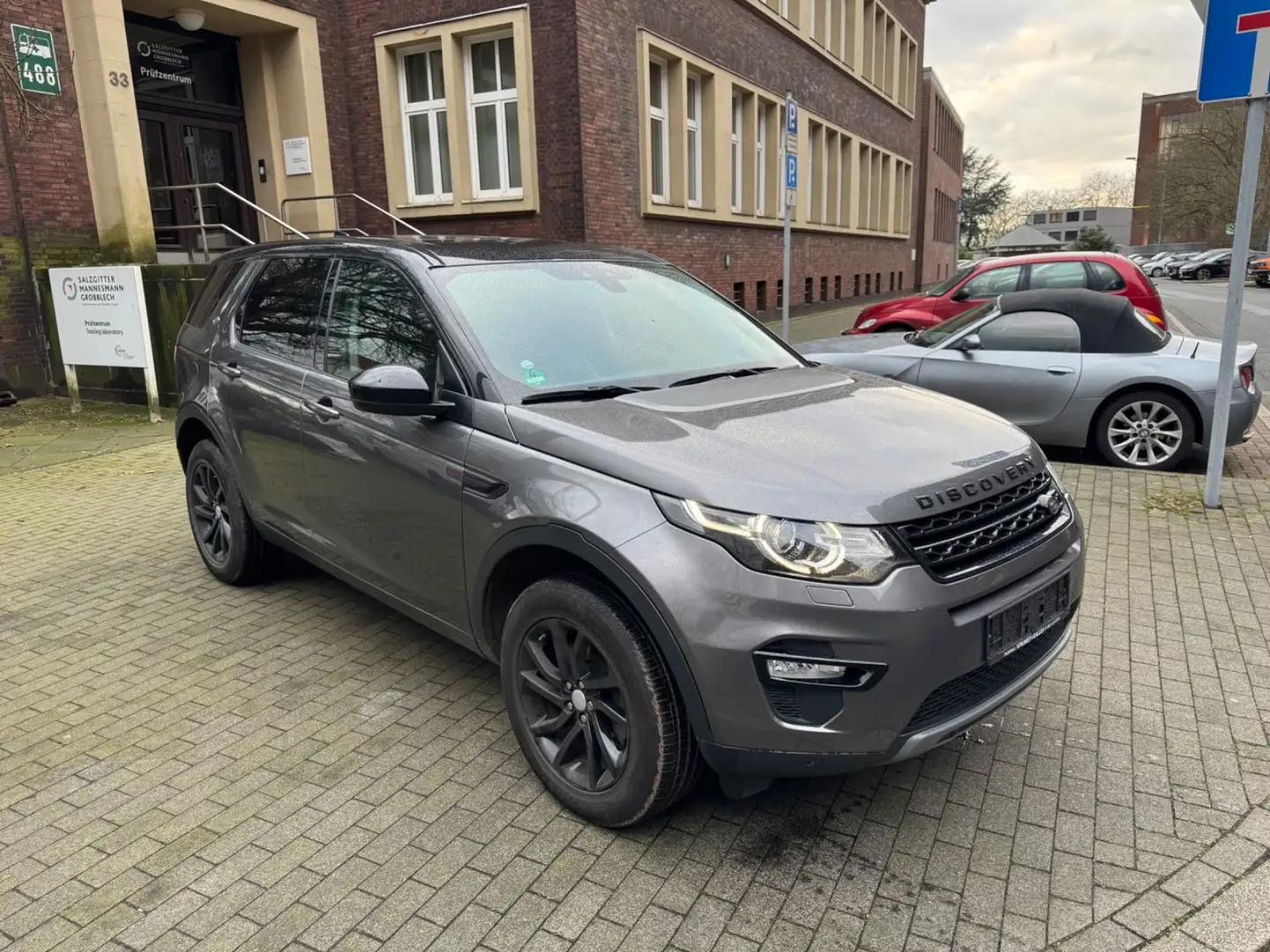 Land Rover Discovery Sport /Leder/Navi/Xenon/AWD/ Gris - 2