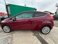 Ford Fiesta 1.6TDCi Titanium Burdeos - thumbnail 4