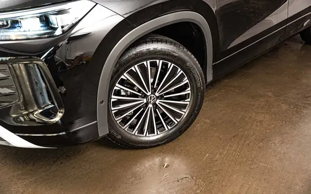 Volkswagen Tayron view 5