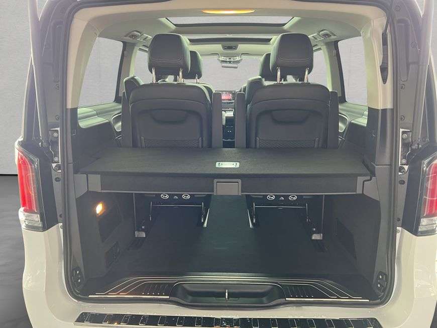 Mercedes-Benz V 250