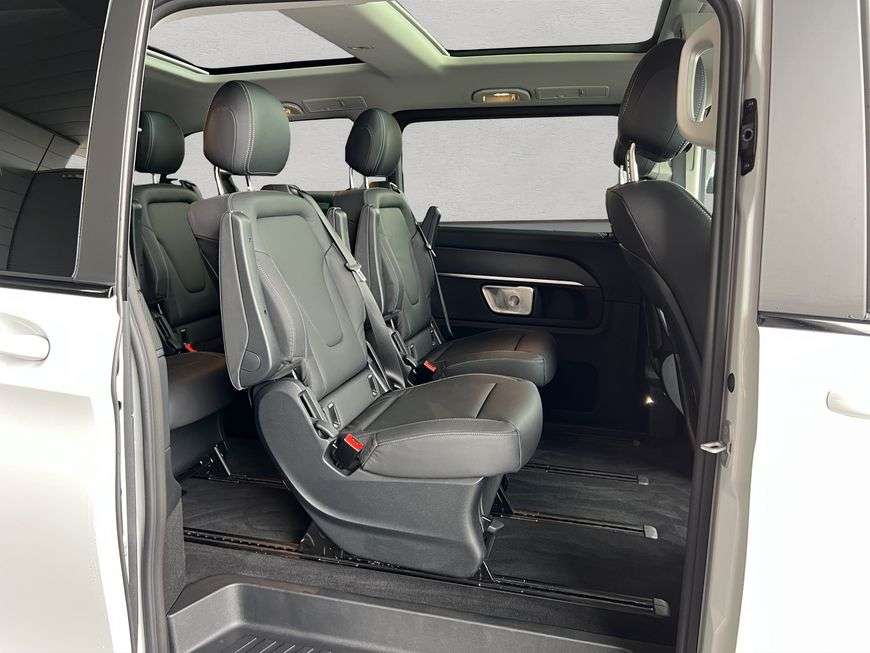 Mercedes-Benz V 250