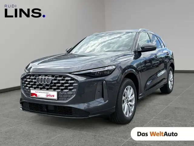 Audi Q5 SUV TFSI 150 kW Ansicht 1