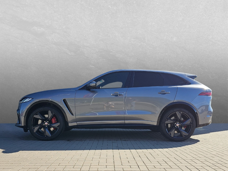 Jaguar F-Pace P550 SVR — photo 7