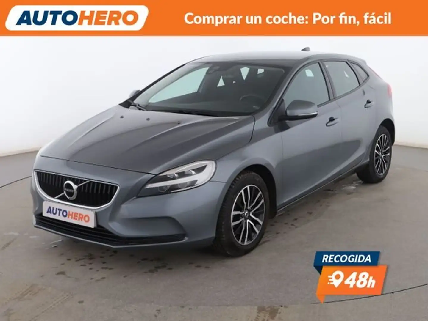 Volvo V40 T2 Momentum Gris - 1