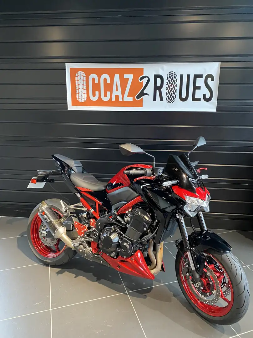 Kawasaki Z 900 Rouge - 1