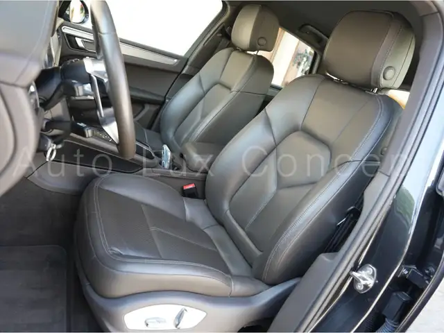 Porsche Macan view 7