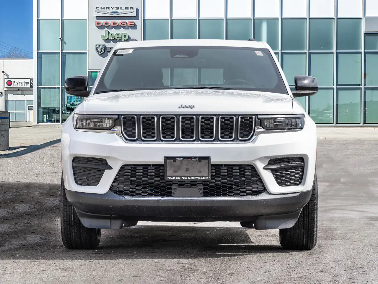 Jeep Grand Cherokee снимка Jeep Grand Cherokee