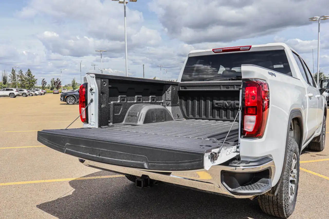 GMC Sierra 1500 снимка GMC Sierra 1500