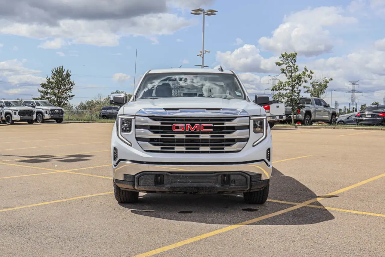 GMC Sierra 1500 снимка GMC Sierra 1500