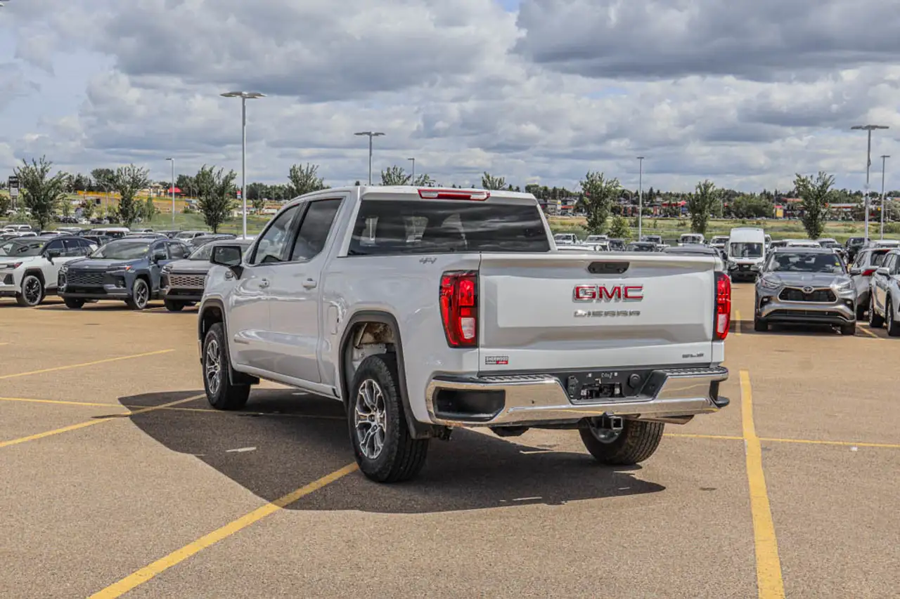 GMC Sierra 1500 снимка GMC Sierra 1500