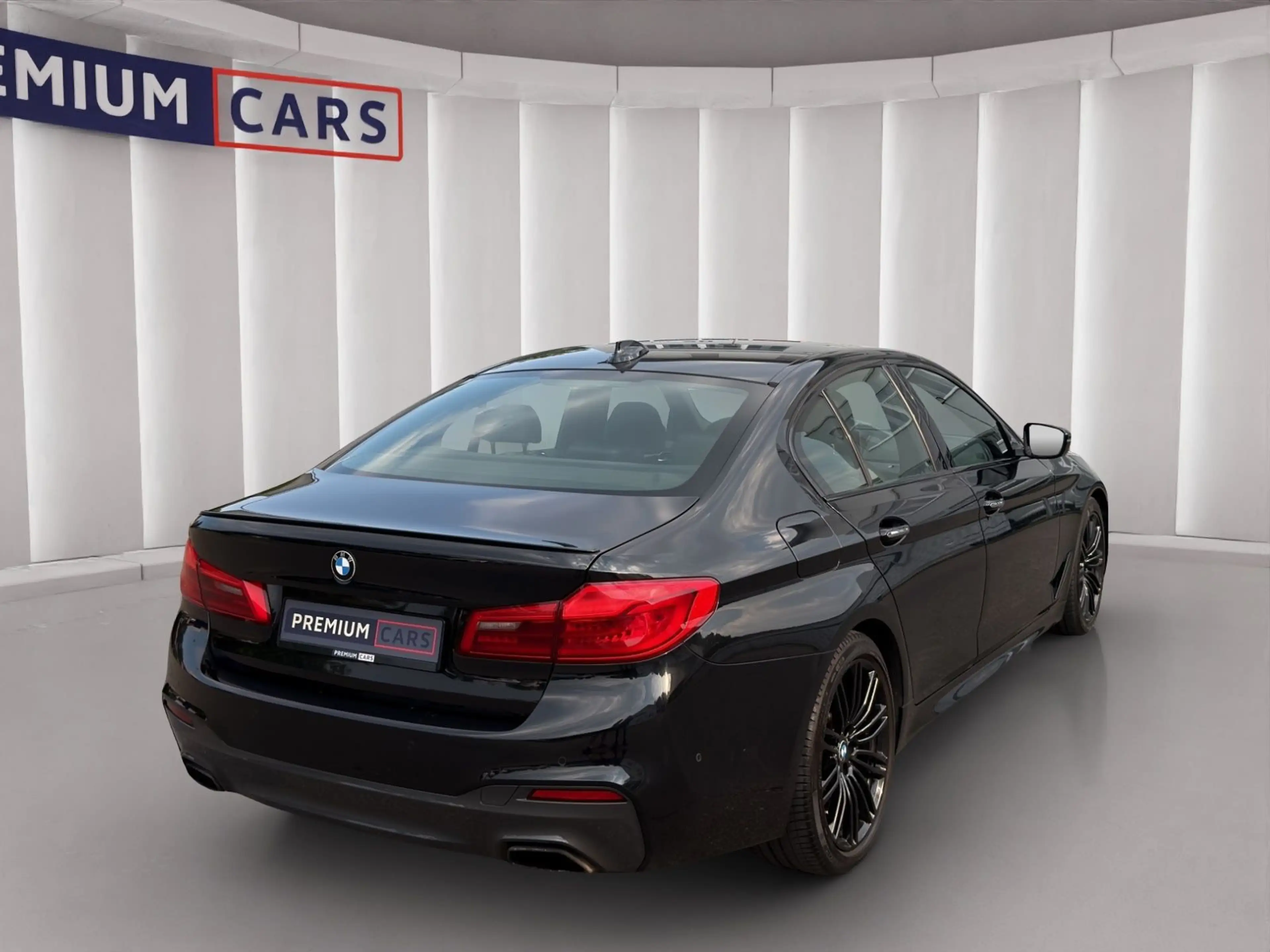 BMW 520 d Lim. M-Sport *Garantie*Finanzierung* — photo 5