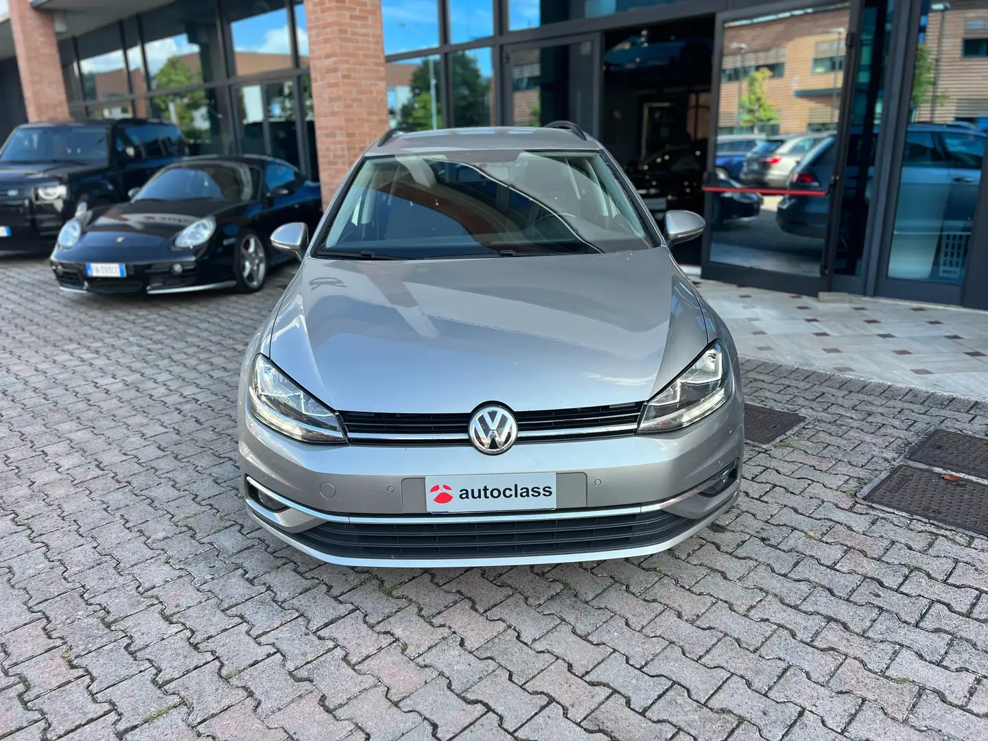 Volkswagen Golf Variant Golf Variant 1.6 tdi auto - 2