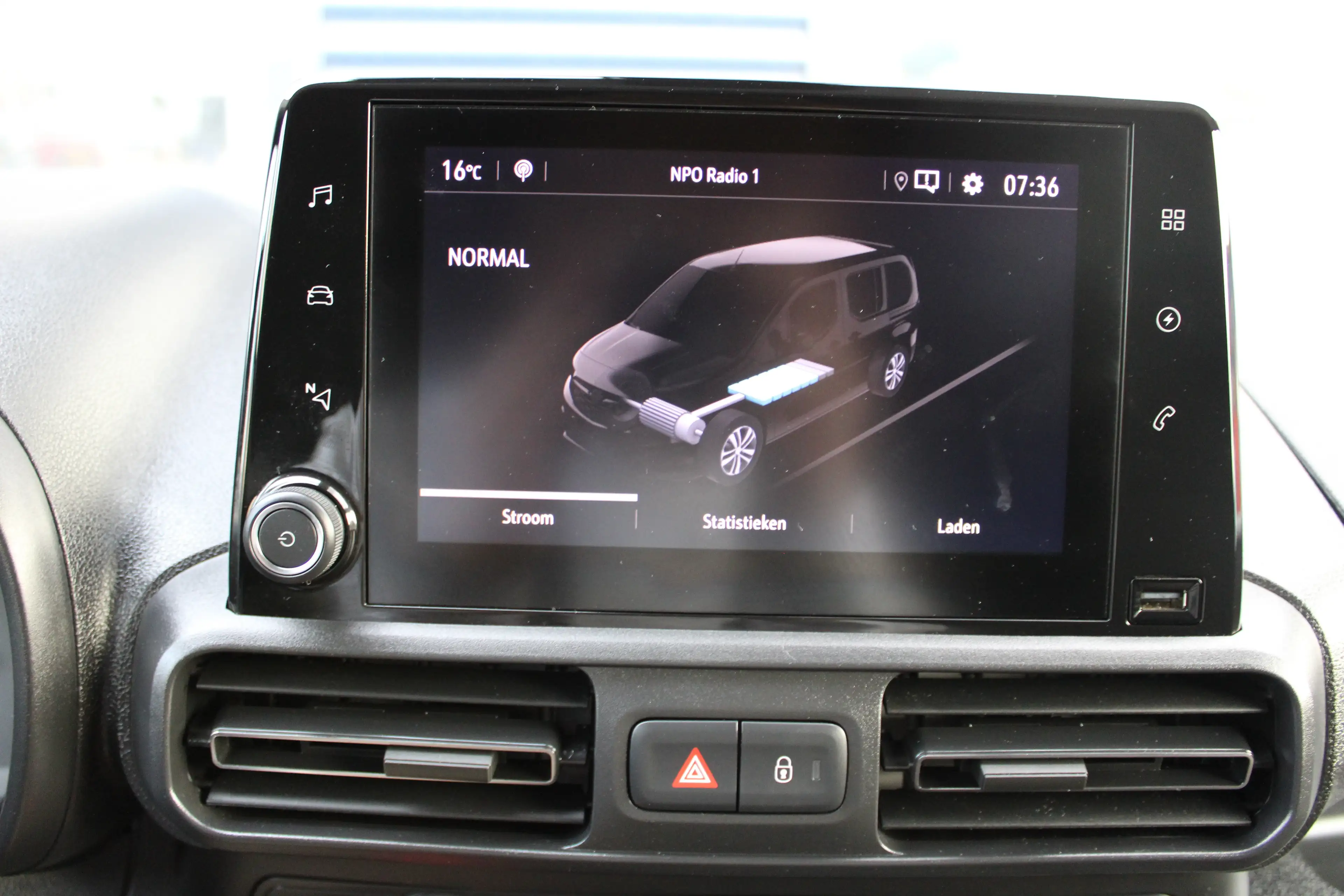 Opel Combo-e Electric 50kWh 136 PK | CAMERA | NAVIGATIE | BETIM — photo 26