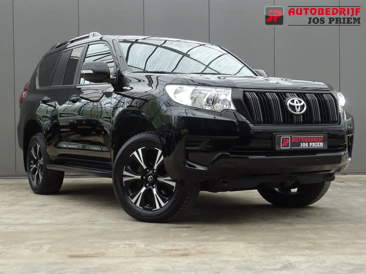 Toyota Land Cruiser 2.8 D-4D-F Comfort Window Van * 3500 KG TREKGEWICH Noir - 2