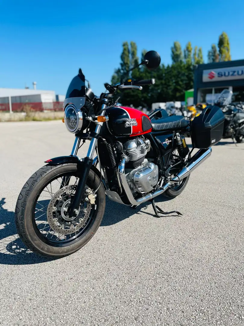 Royal Enfield Interceptor Rood - 2