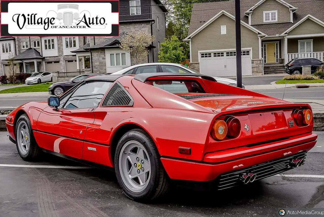 Ferrari 328 снимка Ferrari 328