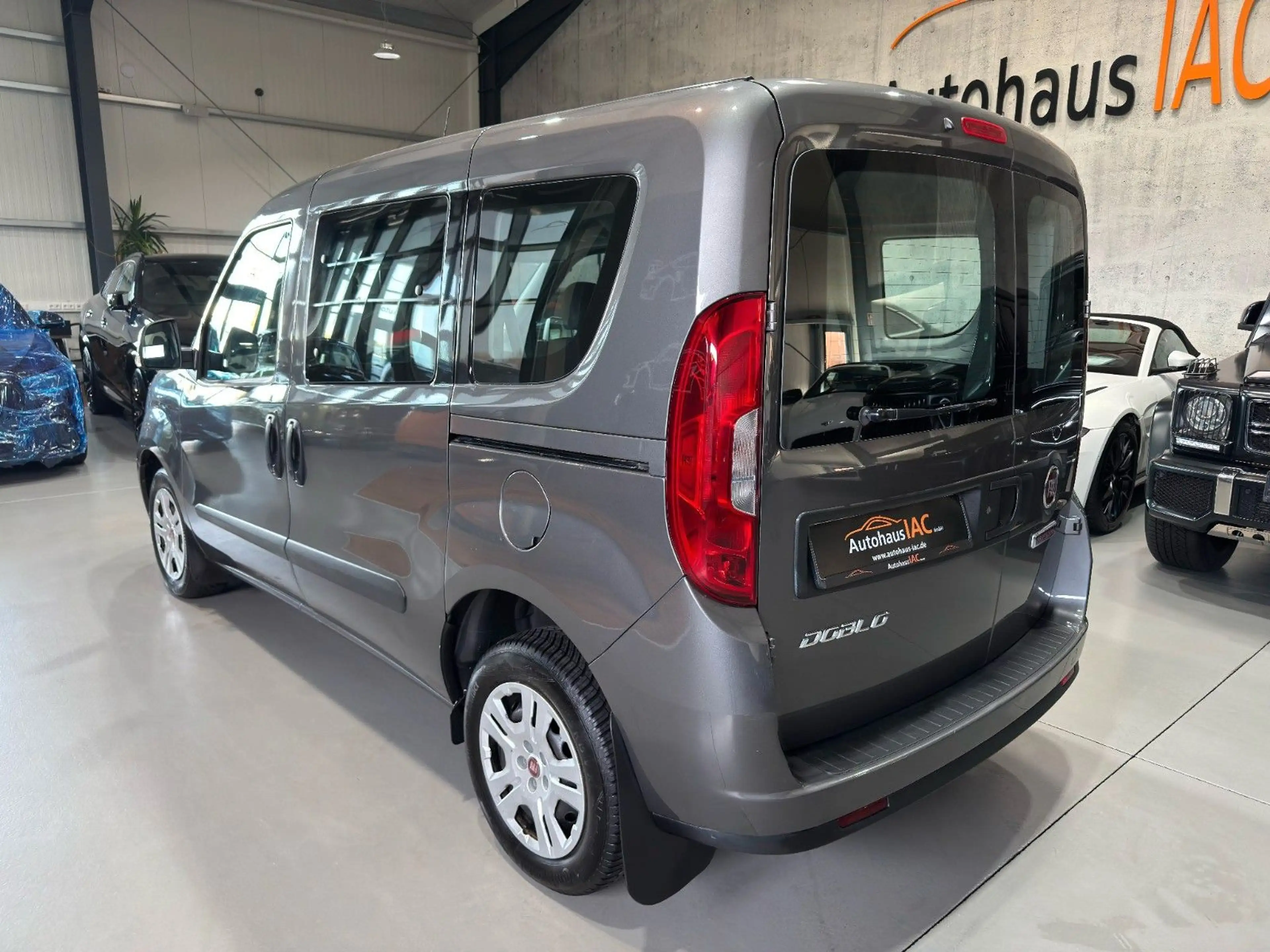 Fiat Doblo Doblò/Basis/Kombi/RADIO/KLIMA/USB/2.HAND — photo 4