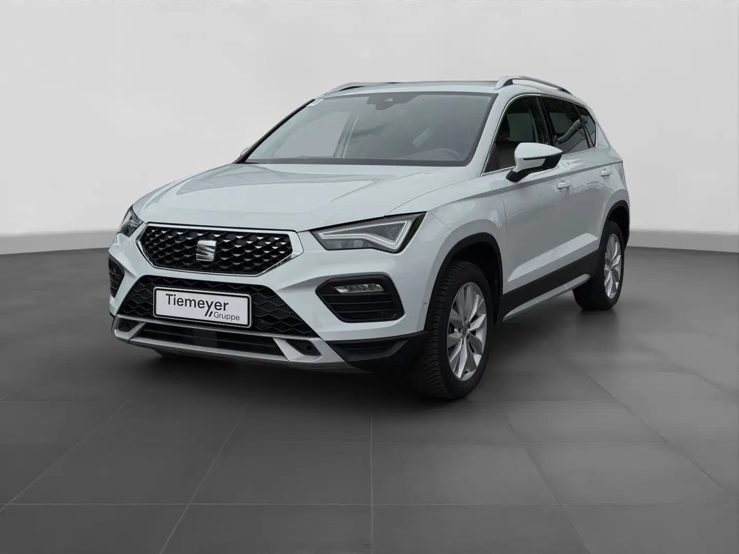 SEAT Ateca 1.5 TSI DSG X-PERIENCE AHK SIDE-ASSIST CAM Weiß - 2