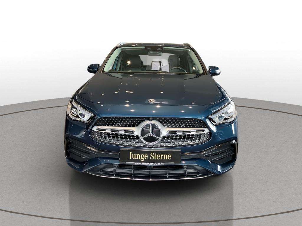Mercedes-Benz GLA 250
