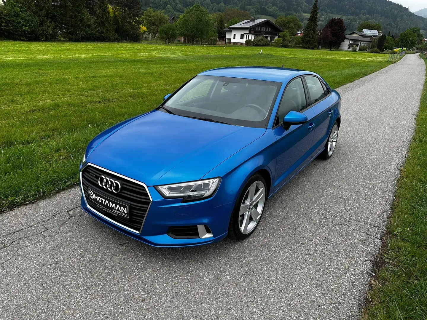 Audi A3 40 TFSI quattro Sport Rückfahrk. DAB Carplay Blau - 1