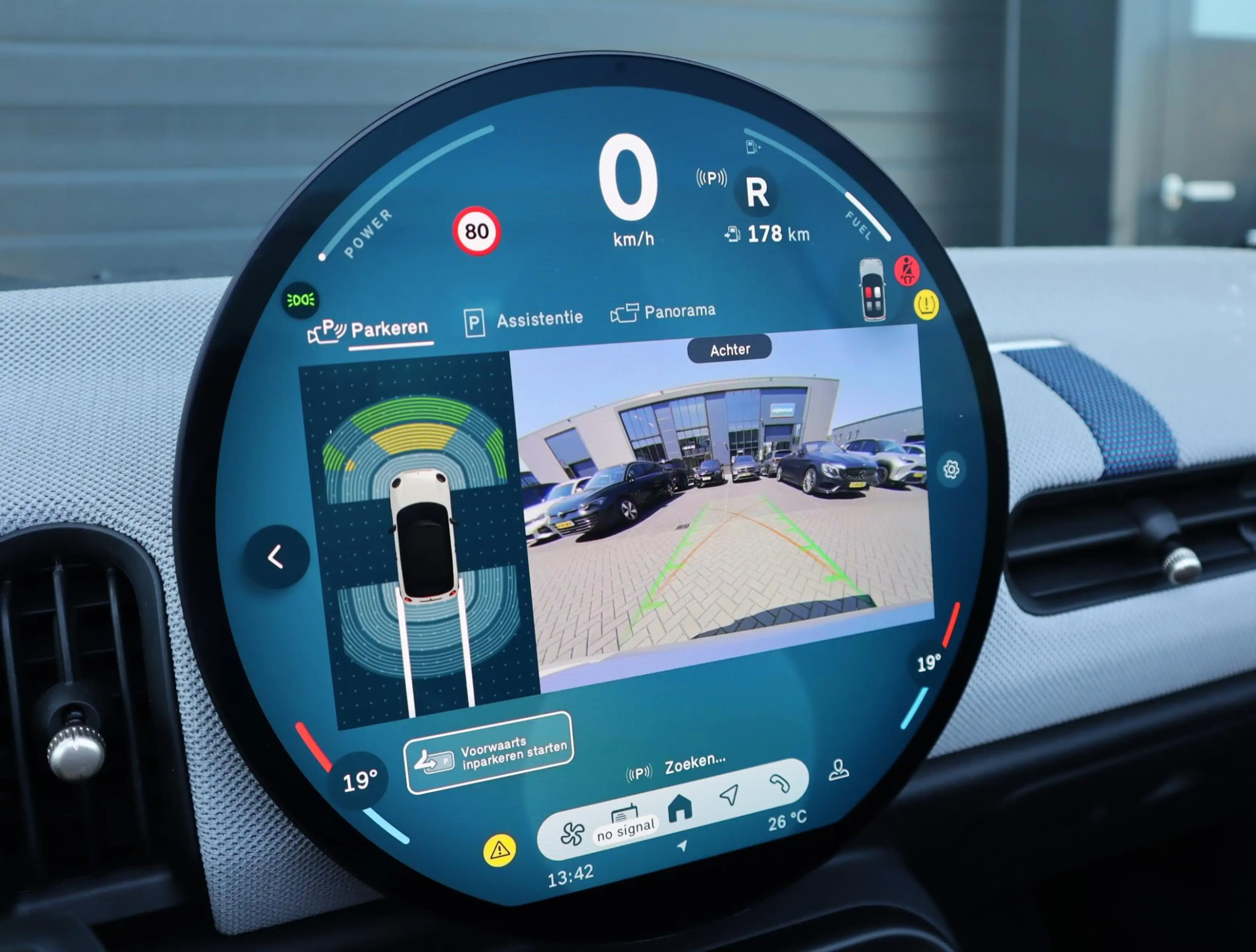 MINI Cooper C Cabrio 2.0 Favoured | HUD | Camera | Carplay | Leer | Sto — photo 24