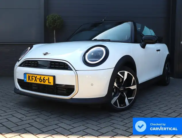 MINI Cooper C Cabrio 2.0 Favoured | HUD | Camera | Carplay | Leer | Sto